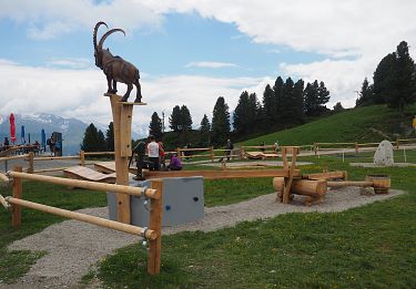 Bergspielplatz-RGB